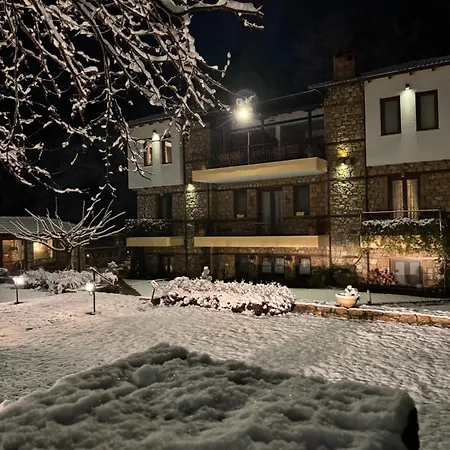 Archontiko Emmanouilidi 4* Káto Loutrákion