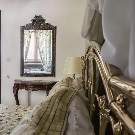 Hotel apartamentowy Archontiko Emmanouilidi Káto Loutrákion