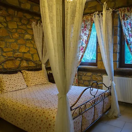 Apartahotel Archontiko Emmanouilidi 4*