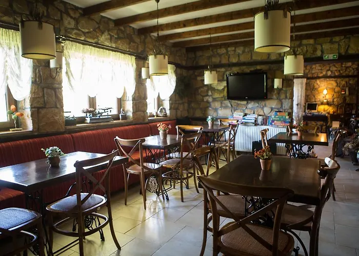 Archontiko Emmanouilidi 4* Káto Loutrákion