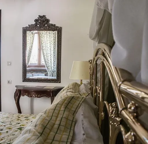 Apart Otel Archontiko Emmanouilidi Káto Loutrákion